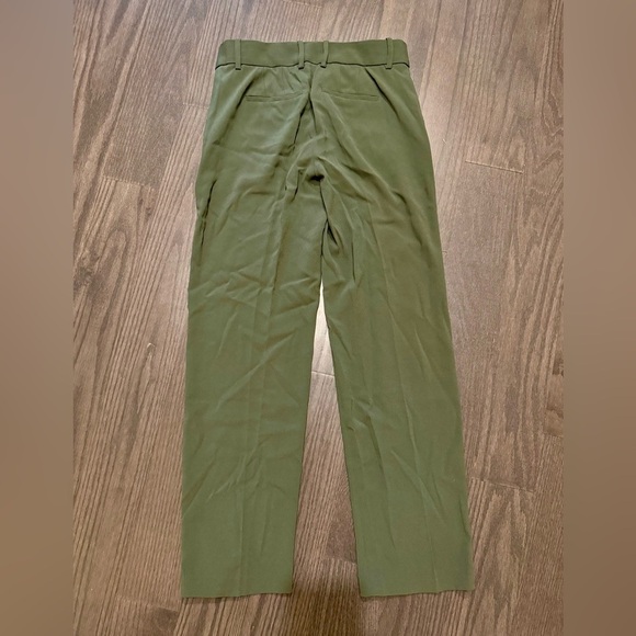 Aritzia Babaton Green Command Pant Size‎ 2 - Picture 3 of 4